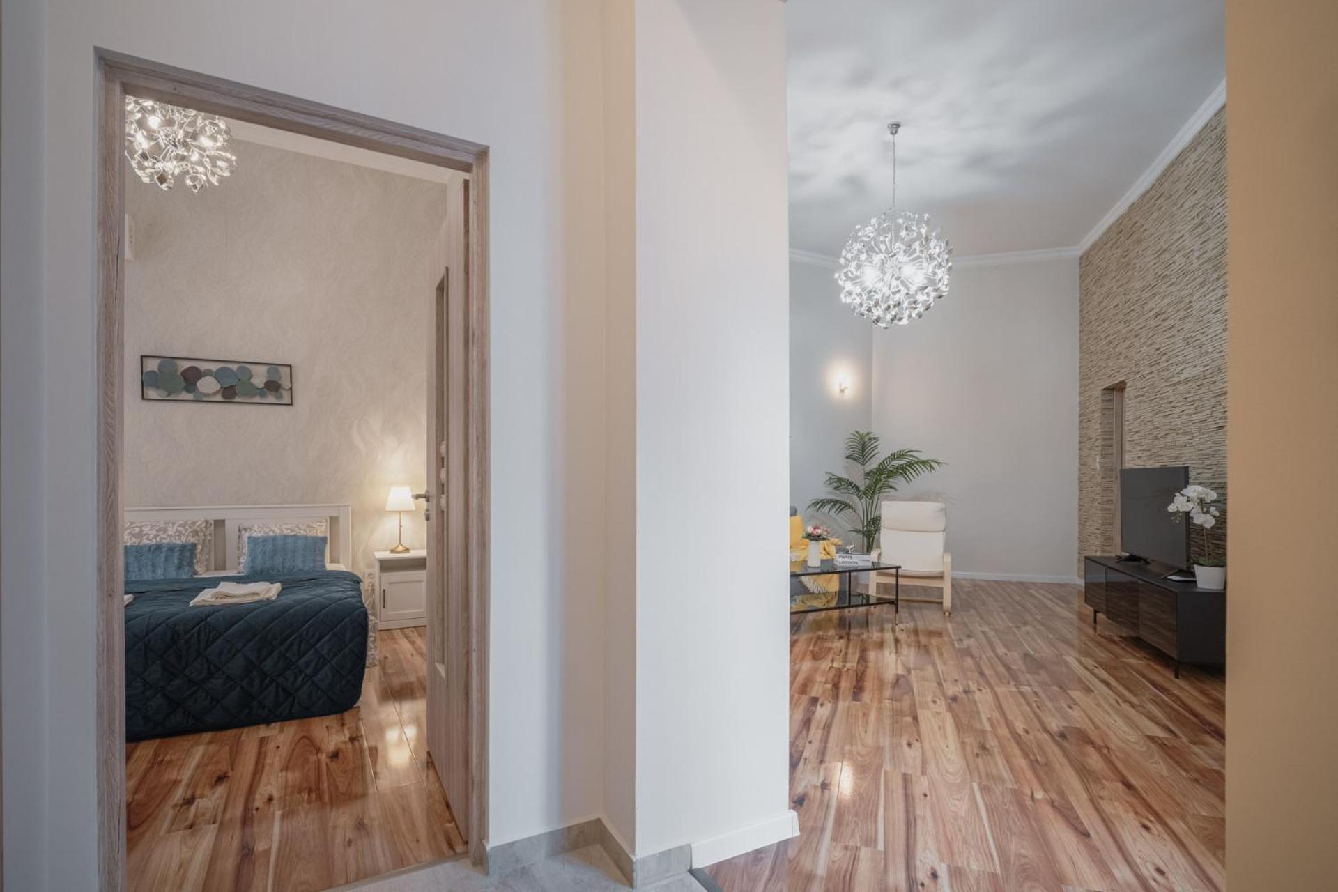 Exclusive N' Charming With Sauna In The Heart Of Budapeszt